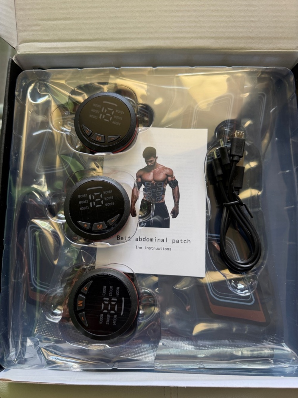 Abdominal Muscle Stimulator Belt with Black Pads - Wireless EMS Toning Kit